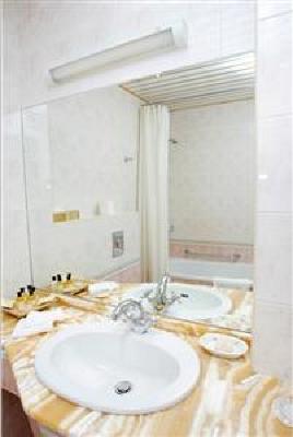 фото отеля Golden Garden Boutique Hotel