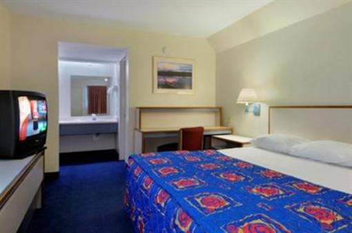 фото отеля Red Roof Inn Jackson-Fairgrounds