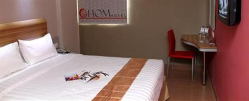 фото отеля At Hom Hotel Tambun