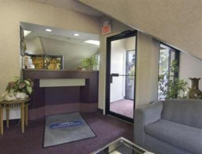фото отеля Howard Johnson Express Inn New Brunswick