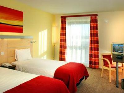 фото отеля Holiday Inn Express Hamilton