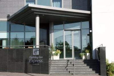 фото отеля Holiday Inn Express Hamilton