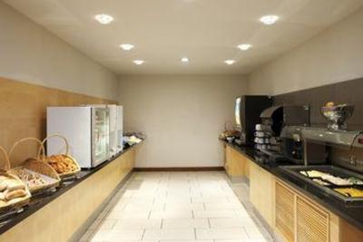 фото отеля Holiday Inn Express Hamilton