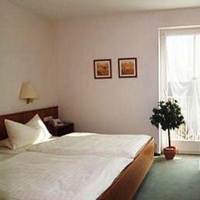фото отеля Hotel am Bergl