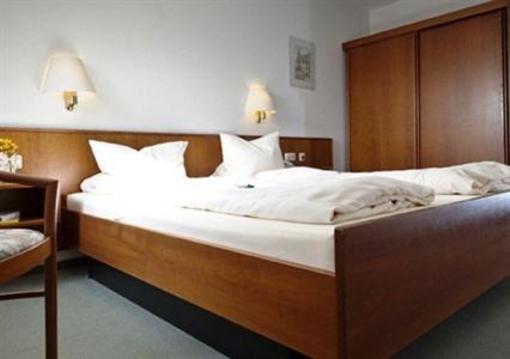 фото отеля Hotel am Bergl
