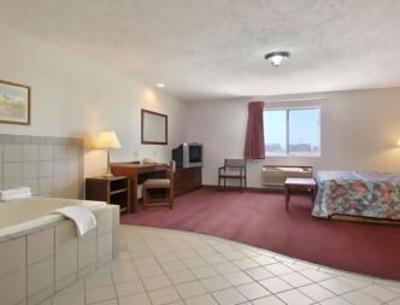 фото отеля Econo Lodge Omaha
