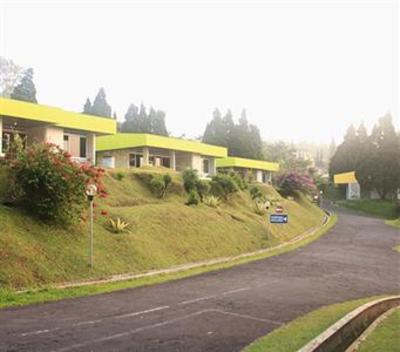 фото отеля Amanda Hills Semarang