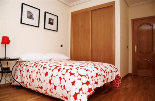 фото отеля Zeffirelli Apartments Madrid