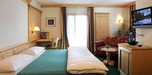 фото отеля Hotel Serena Badia