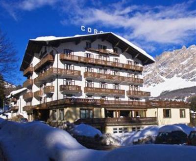 фото отеля Corona Hotel Cortina d'Ampezzo
