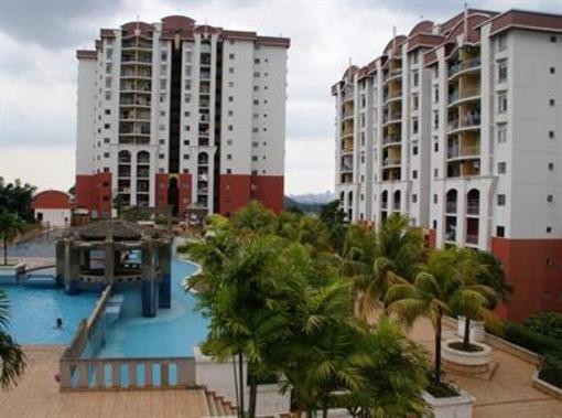 фото отеля Harta8 Vacation Home at Cheras KL City