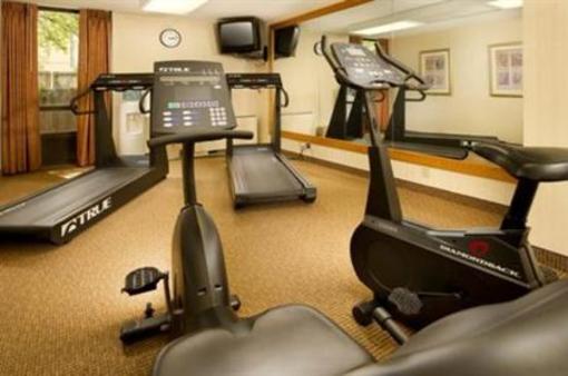 фото отеля Pear Tree Inn Overland Park