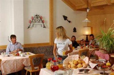 фото отеля Ambiez Residencehotel Pinzolo