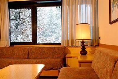 фото отеля Ambiez Residencehotel Pinzolo
