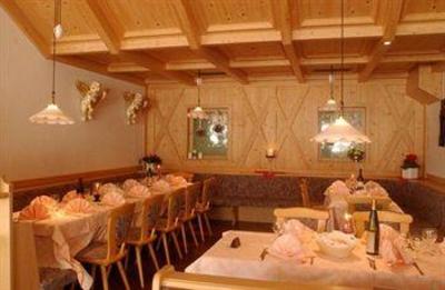 фото отеля Ambiez Residencehotel Pinzolo