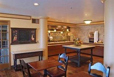 фото отеля Oxford Suites Chico