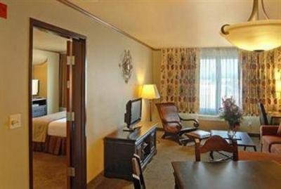 фото отеля Oxford Suites Chico