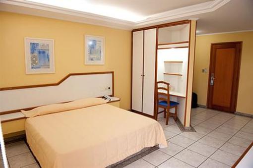 фото отеля Boulevard Slaass Flat Hotel Manaus