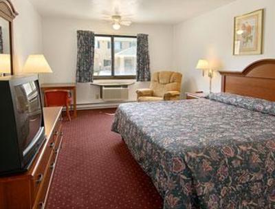 фото отеля Super 8 Motel West Mac Arthur Eau Claire