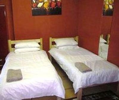 фото отеля Seed and Oak Guesthouse Johannesburg
