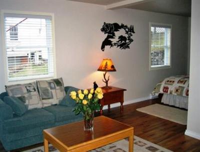 фото отеля Willow Point Beach House B&B