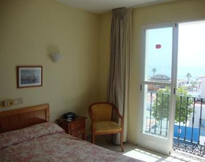 фото отеля Hotel Cabello