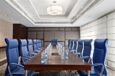 фото отеля Hilton Chennai