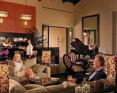 фото отеля Four Seasons Resort Provence at Terre Blanche