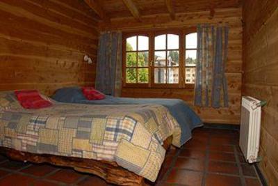 фото отеля Periko´s Youth Hostel
