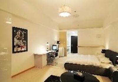 фото отеля Yijia Poly Central Plaza International Apartment Guangzhou