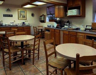 фото отеля Super 8 Motel Cortez (Colorado)