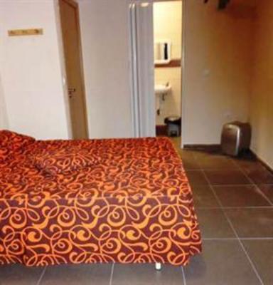 фото отеля Hostal Milan Alicante