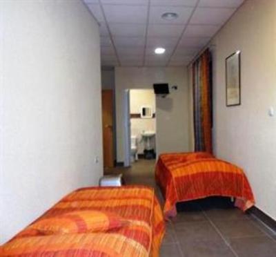 фото отеля Hostal Milan Alicante