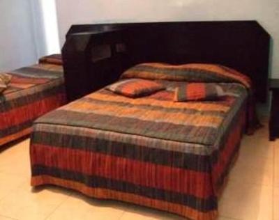 фото отеля Hostal Milan Alicante