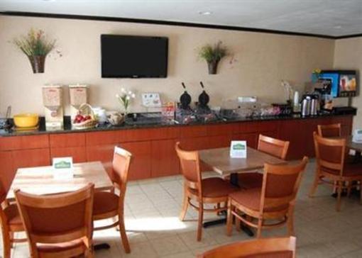 фото отеля Quality Inn Perrysburg