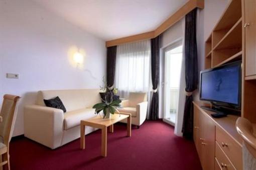 фото отеля Residence Hirzer Tirolo