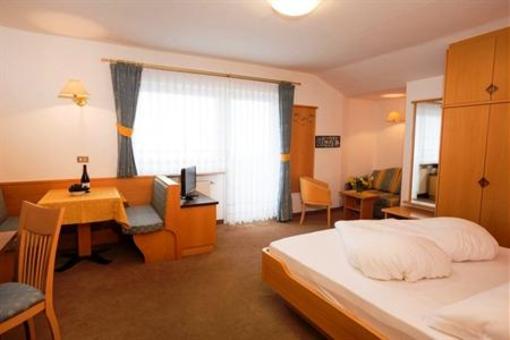 фото отеля Residence Hirzer Tirolo