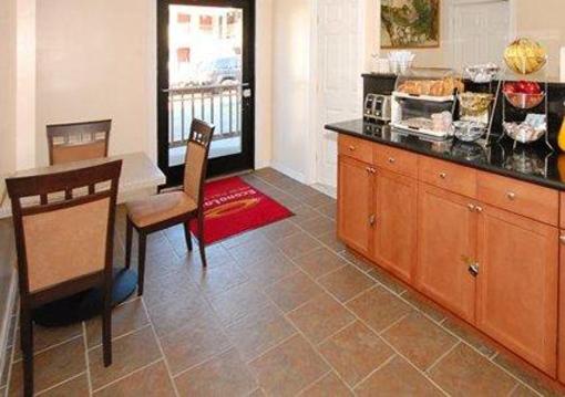 фото отеля Econo Lodge New Paltz