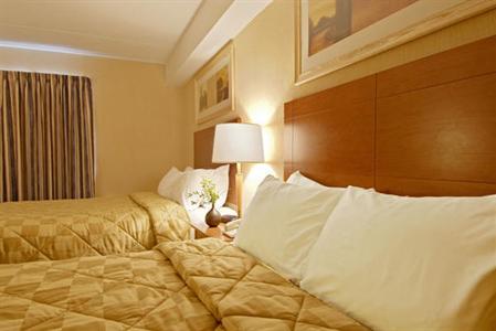фото отеля Comfort Inn London (Canada)