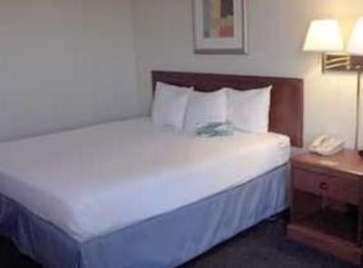 фото отеля Innkeeper Fayetteville
