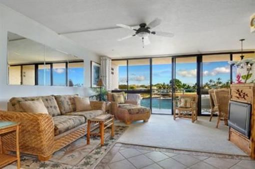 фото отеля Kuhio Shores Condos