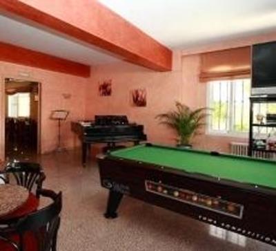 фото отеля Hostal Diamante Calvia