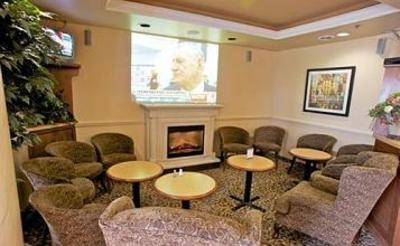 фото отеля Monte Carlo Inn - Toronto Brampton