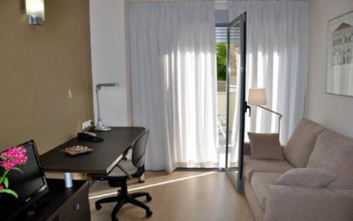 фото отеля Residencia Damia Bonet Valencia