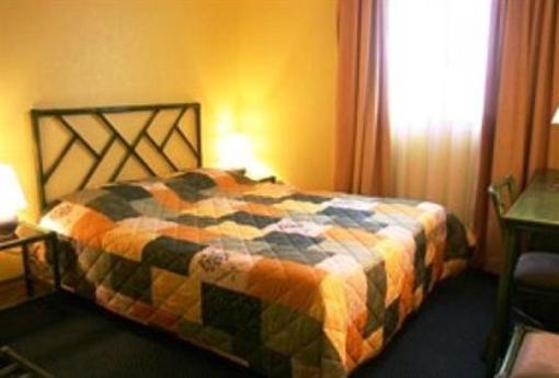 фото отеля Inter-Hotel de l'Orme
