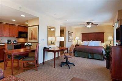фото отеля Homewood Suites by Hilton Denton