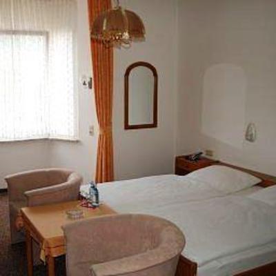 фото отеля Hotel Zum Anker Andernach