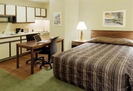 фото отеля Extended Stay America - Fort Wayne - North