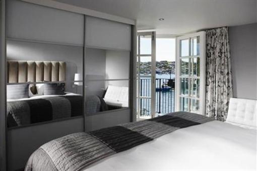 фото отеля The Old Quay House Hotel Fowey
