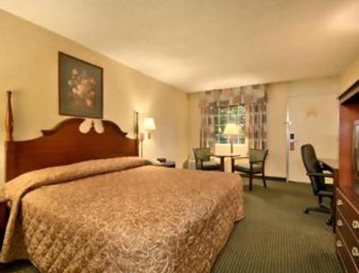 фото отеля Ramada Limited Hotel Cockeysville
